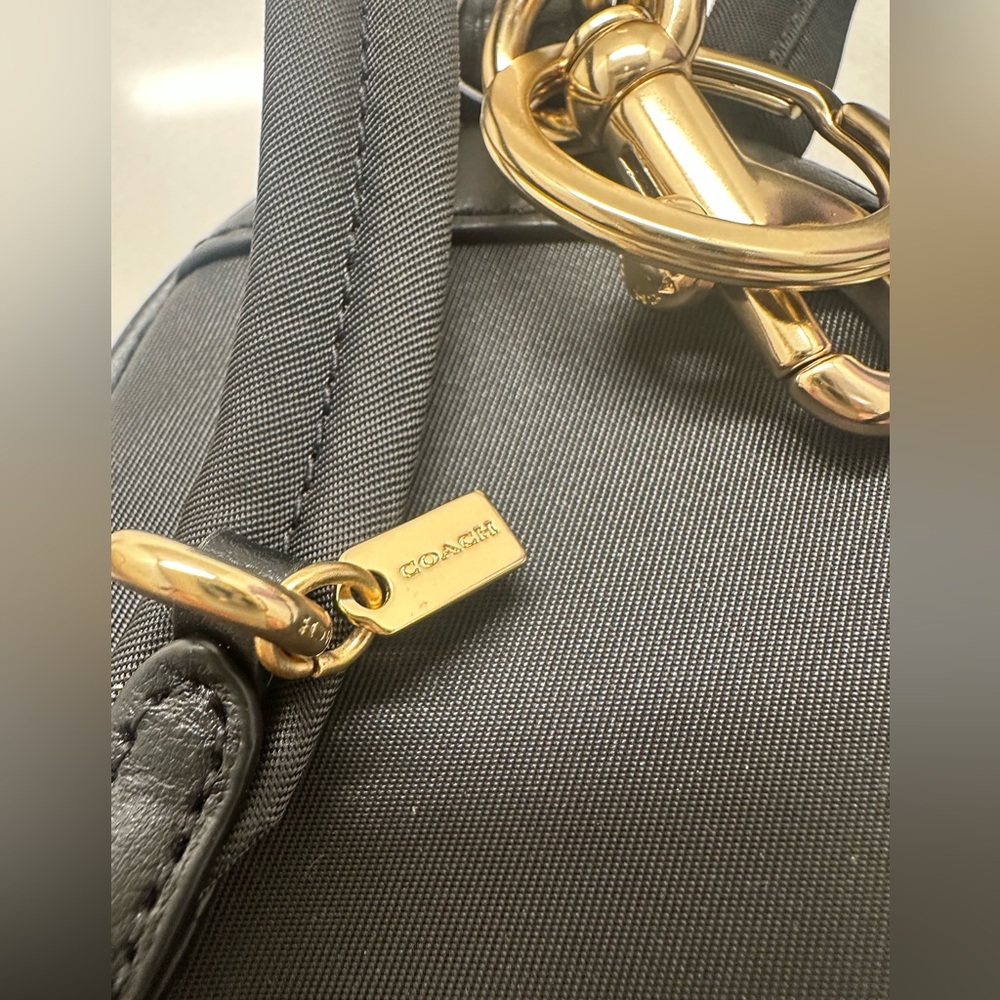 !!SOLD!!Coach NWT Mini Court Backpack KeyChain/Bag Charm - Picture 5 of 7